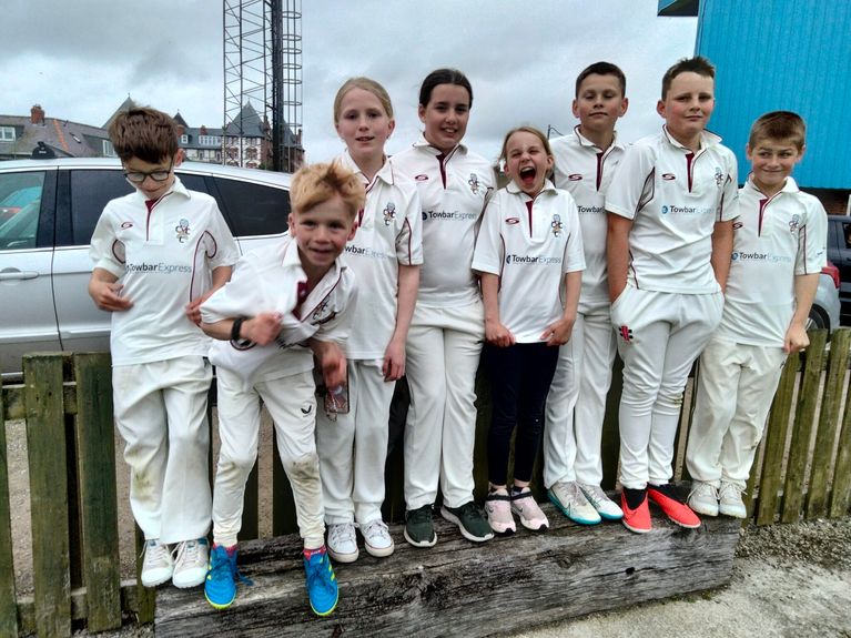 Towbar Express and Castleton Junior Cricket Club