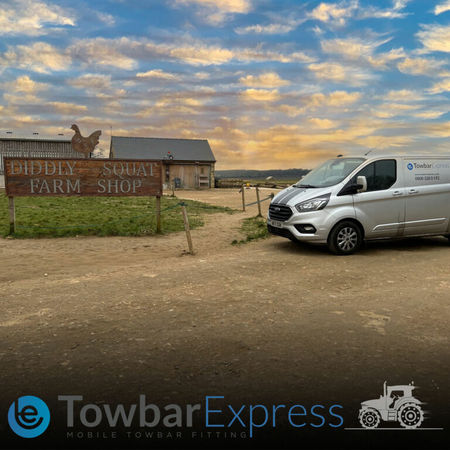 Towbar Express visit Diddly Squat Farm Shop