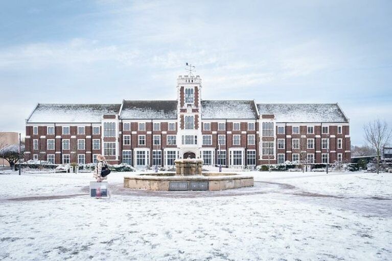 Mobile Towbar Fitting in <em>Loughborough</em>