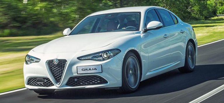 Alfa Romeo Giulia Towbars